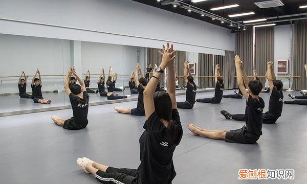 艺考集训要几个月，艺考集训费用一般多少