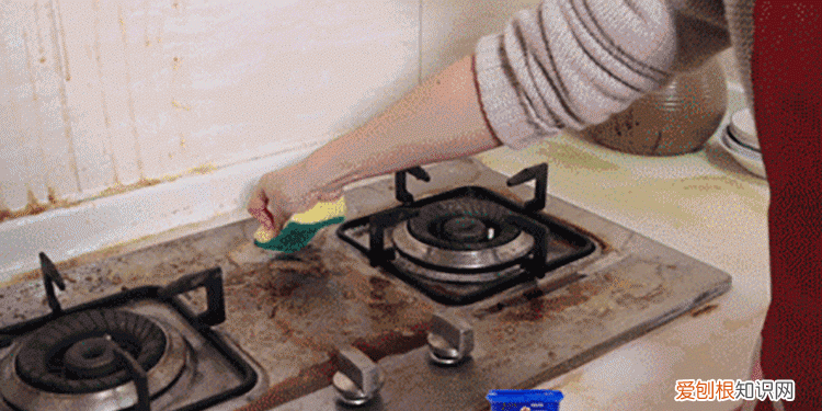 不锈钢锅发黑发黄怎么清洗