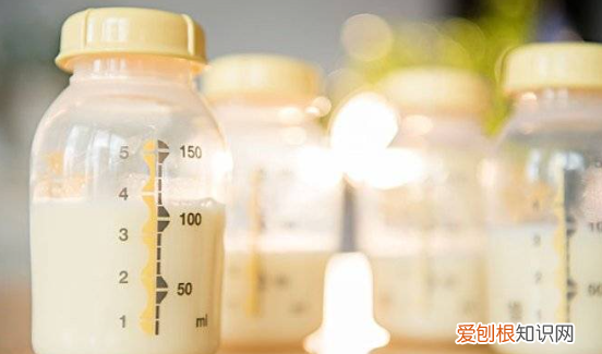 冻奶怎么解冻，冰冻的母乳可以直接用温水解冻吗