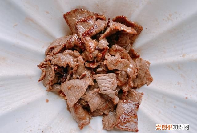 什么菜适合和牛肉炒