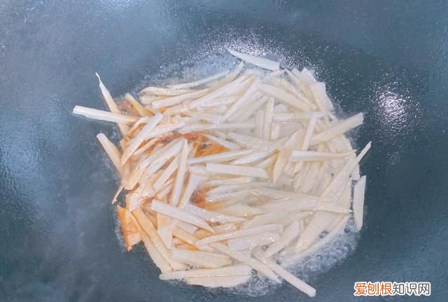 什么菜适合和牛肉炒