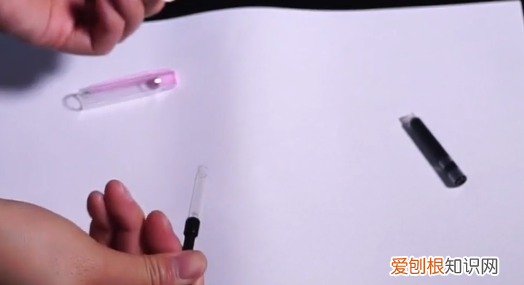 怎么正确装墨囊，钢笔怎么装墨囊视频