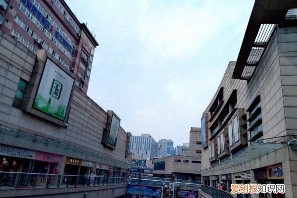 去云南旅游要注意些什么，云南旅游的时候有个金矿被偷小品