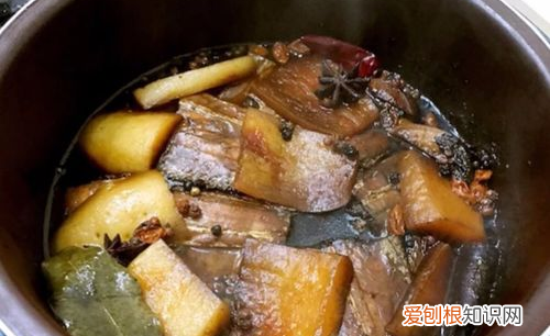 酥带鱼用高压锅怎么做，酥带鱼的正宗做法高压锅