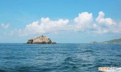 海之的寓意，海里的白色的戴着可以避邪的做成手串的是什么东西好像叫海什么的