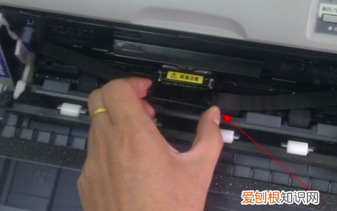 如何给针式打印机换色带,怎样更换针式打印机色带架