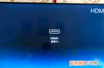 微鲸电视怎么设置开机默认信号源