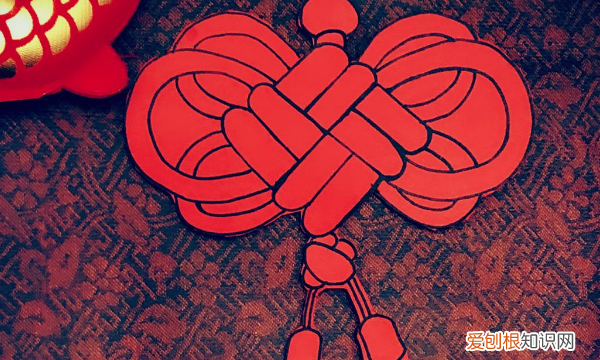 如何画中国结，怎么画红色中国结