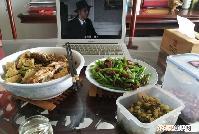 捆肠卷怎么炒好吃，卷菜饼怎么做软又好吃