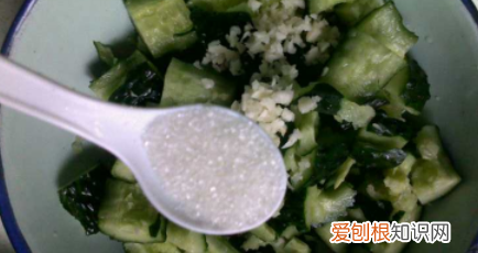 拍黄瓜用什么醋，手拍凉拌黄瓜用什么醋