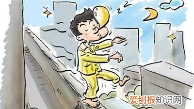 牙膏成分怎么辨别牙膏好坏 牙膏底部色条代表不同功效