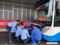 上海82路公交车