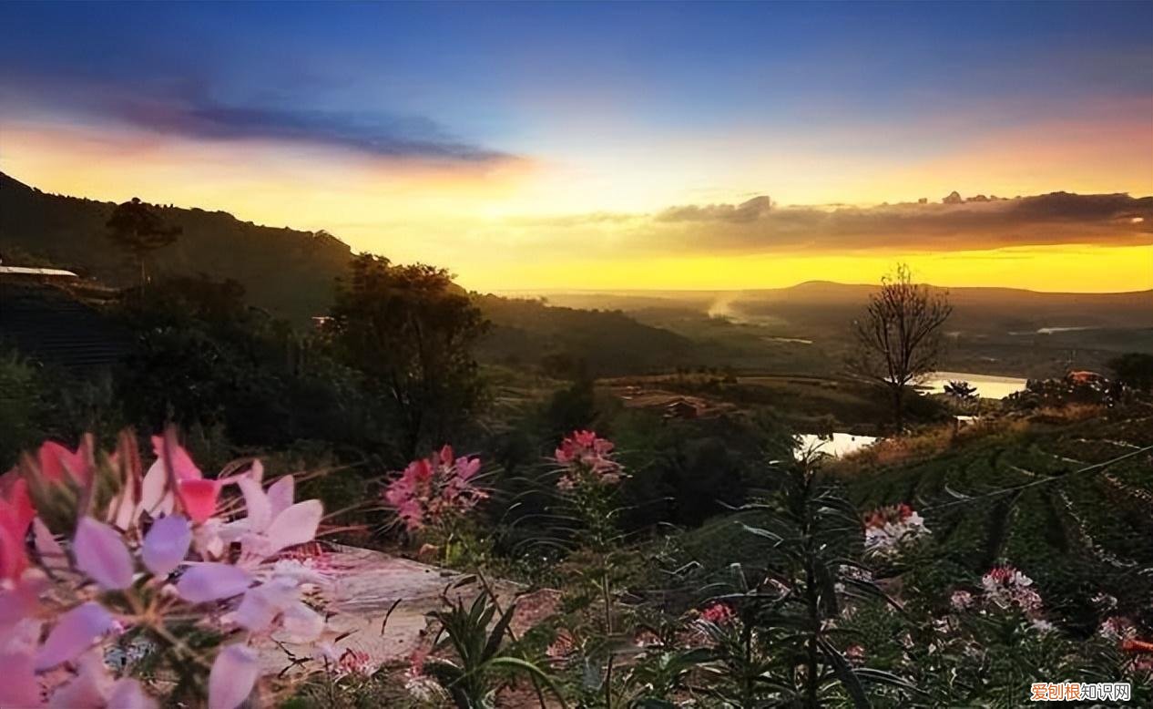 这个季节旅游去哪里好玩