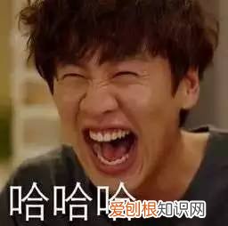 脸上刺青图片