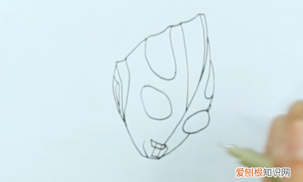 迪迦奥特曼怎么画，怎么画迪迦奥特曼