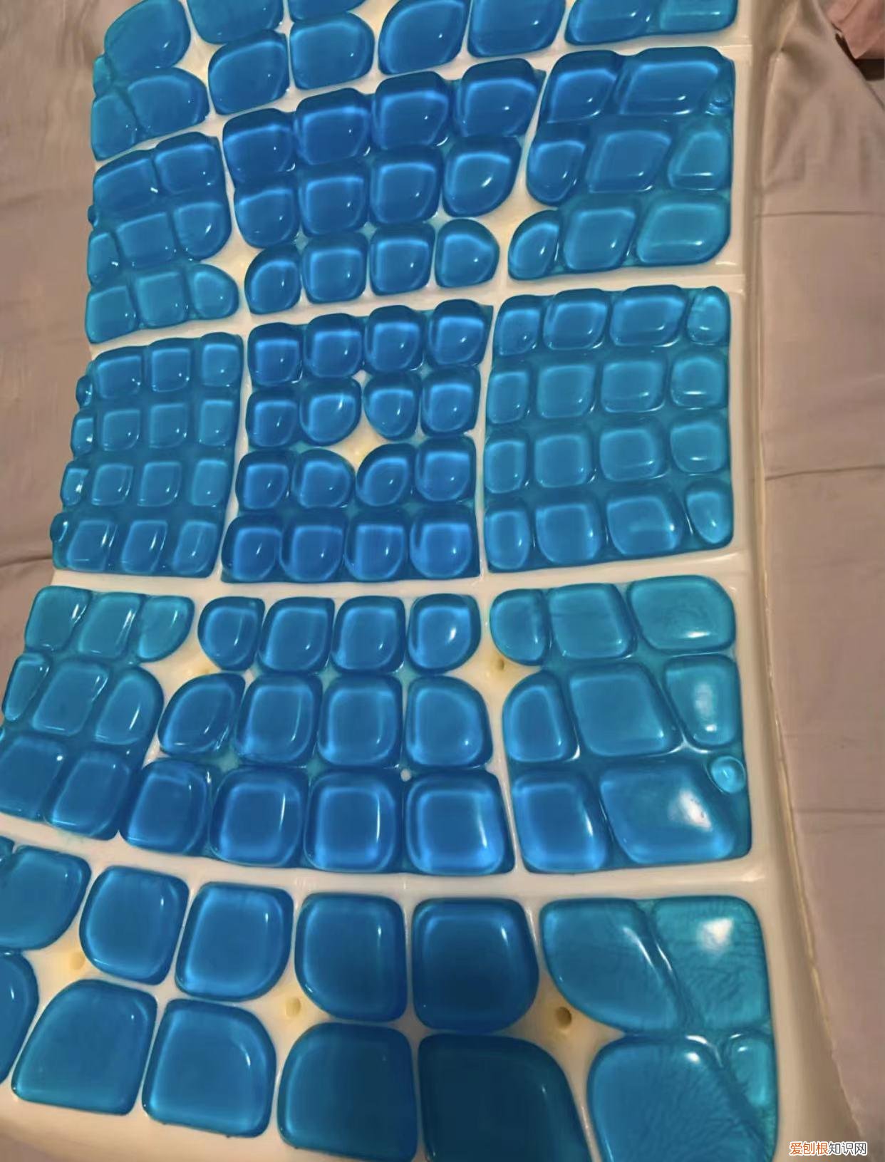 记忆枕头正确使用方法