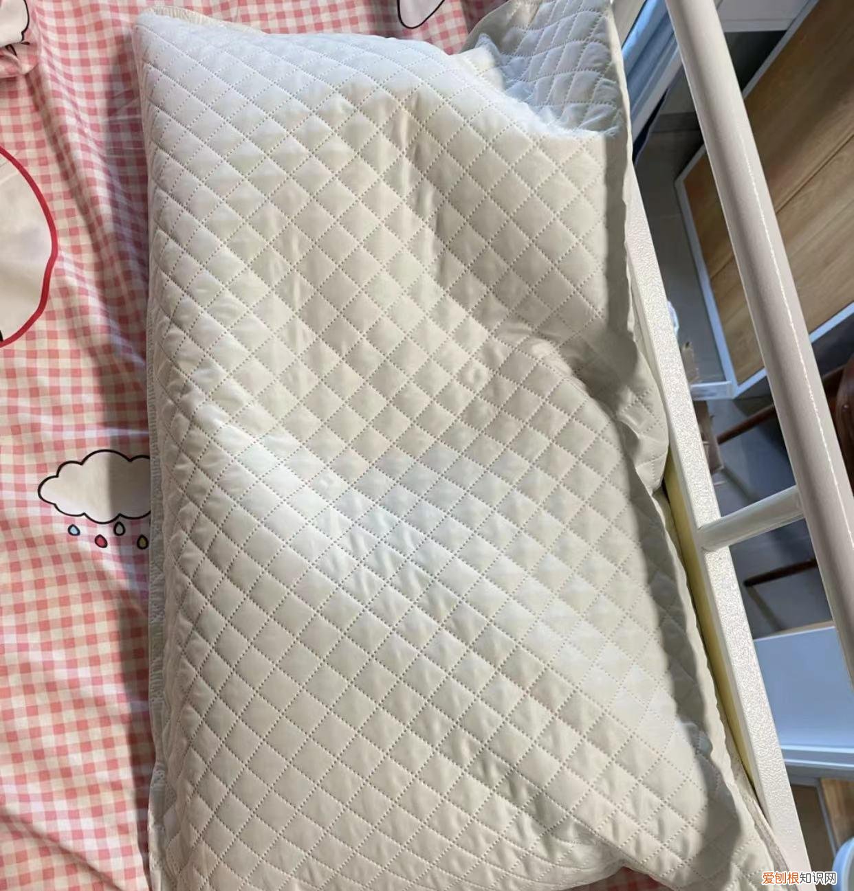 记忆枕头正确使用方法