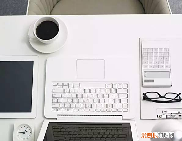 怎么整理电脑桌面,华为手机如何自动整理桌面图标