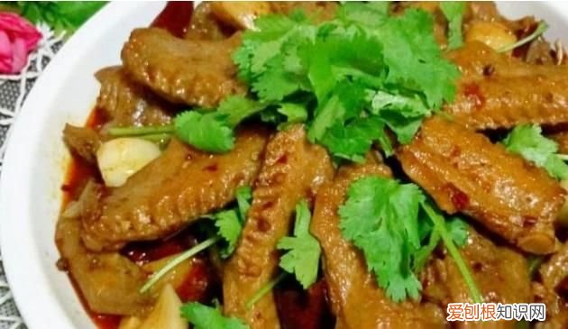 排骨怎么烧好吃还烂肉嫩，蒸米饭配什么家常菜好吃