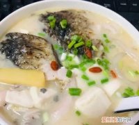 鲫鱼豆腐汤的做法，鲫鱼豆腐汤正宗做法