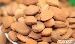 红杏杏仁可以生吃，生杏仁怎么处理就可以吃了