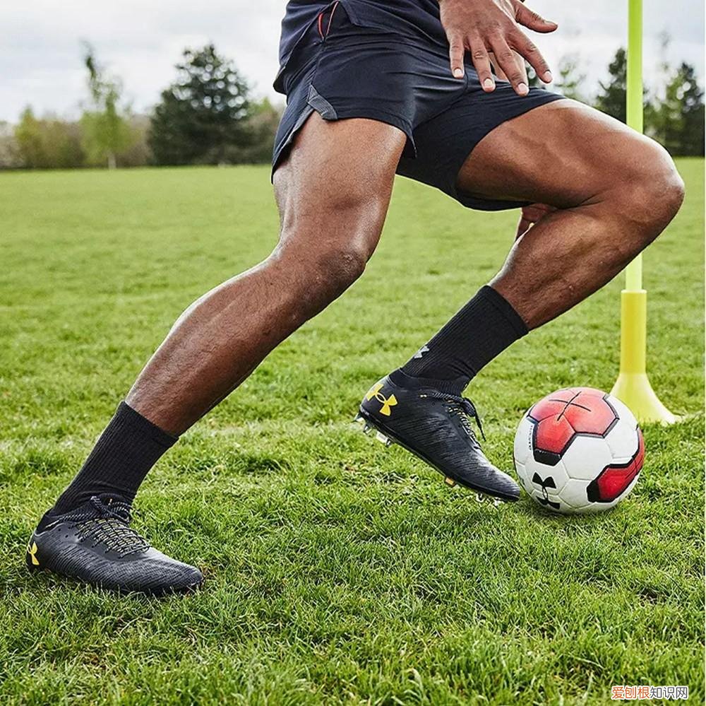 nike足球鞋定制