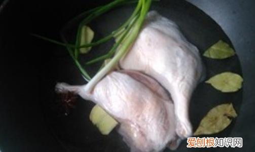 冰糖酱鸭怎么做好，酱鸭的做法和配方