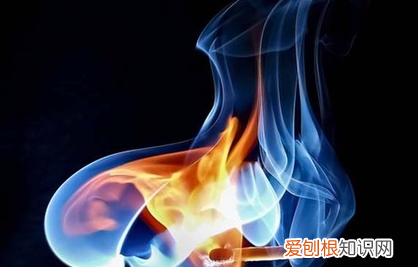 什么燃烧生成二氧化碳和水