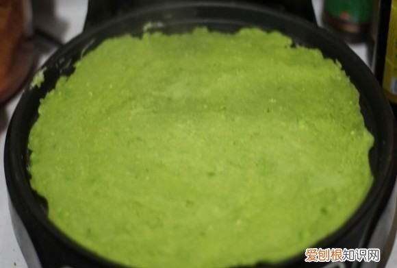 豌豆米粉饼怎么做,豌豆饼的做法和配方
