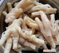 做无骨鸡爪需要什么配料，高压锅做无骨鸡爪最简单的方法