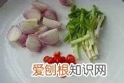 鱿鱼怎么炒不老,鱿鱼爪子怎么做好吃视频