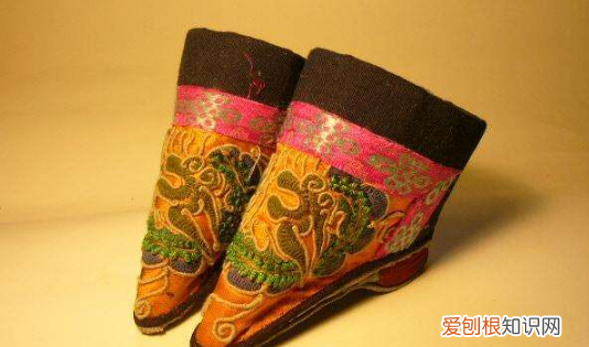 三寸金莲是多少码，古代女子的三寸金莲究竟是多大的脚呢