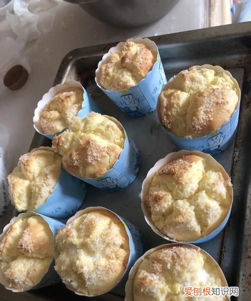 纸杯蛋糕为什么会回缩塌陷，烤的纸杯蛋糕回缩为什么要塌陷