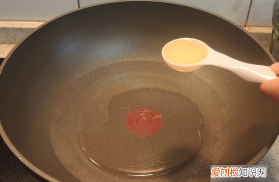 红烧排骨简单做法，红烧排骨的做法小孩很爱吃