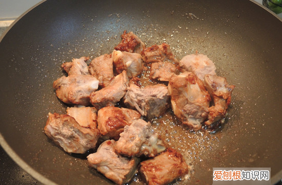 红烧排骨简单做法，红烧排骨的做法小孩很爱吃