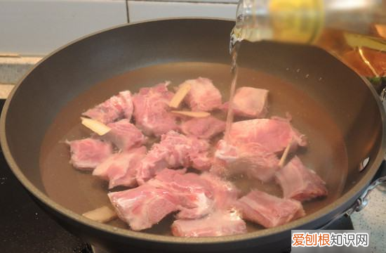 红烧排骨简单做法，红烧排骨的做法小孩很爱吃