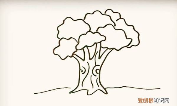 大树怎么画素描简单，怎么画一颗大树的铅笔画