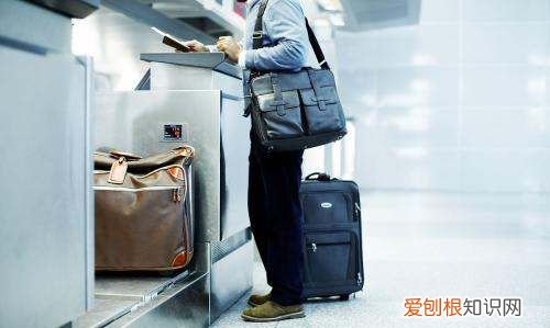 寄行李箱要开箱检查，飞机托运的行李有液体会开箱检查吗