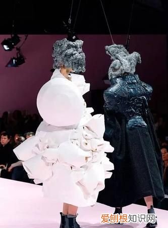 服装在表达人们审美需求的同时又对人们的生活有什么启示