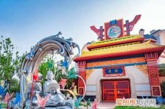 太原方特有热水吗，用残疾证进芜湖的方特能免票