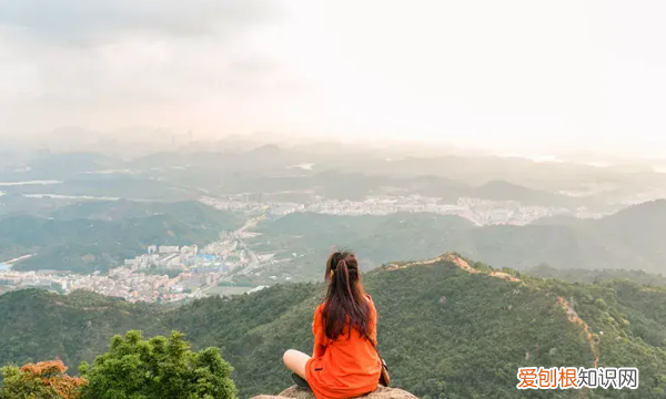 深圳凤凰山海拔多少米,深圳凤凰山海拔高度多少米