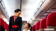 官方网站 乘坐飞机受年龄限制吗?
