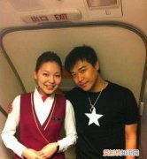 明星坐飞机助理坐哪