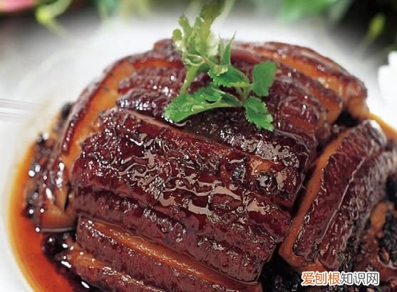 湘阴县美食，描写乌篷船里面看天空的诗句