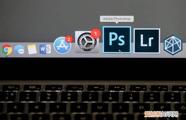 ps怎么羽化边缘，PS可以怎么羽化边缘