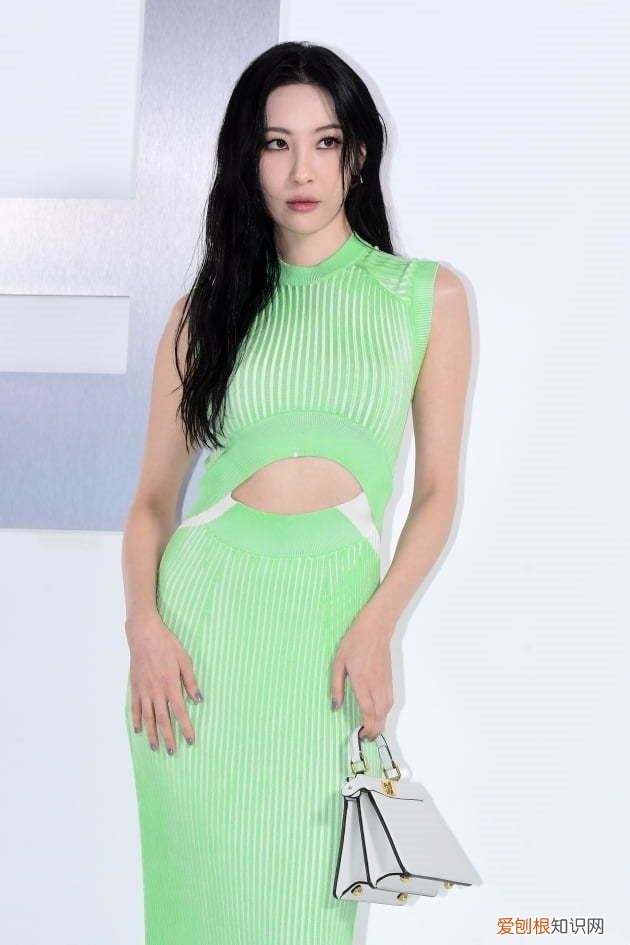 阿贝克隆比费奇