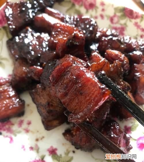 红烧肉放冰箱能放几天,红烧肉放冰箱发霉了还能吃