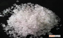 硝酸钠溶于水，硝酸钠是沉淀物吗