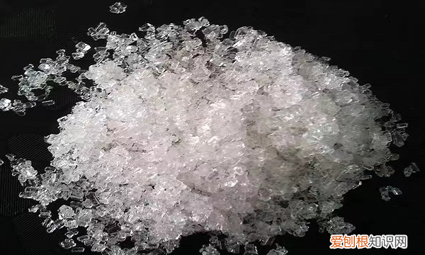 硝酸钠溶于水，硝酸钠是沉淀物吗