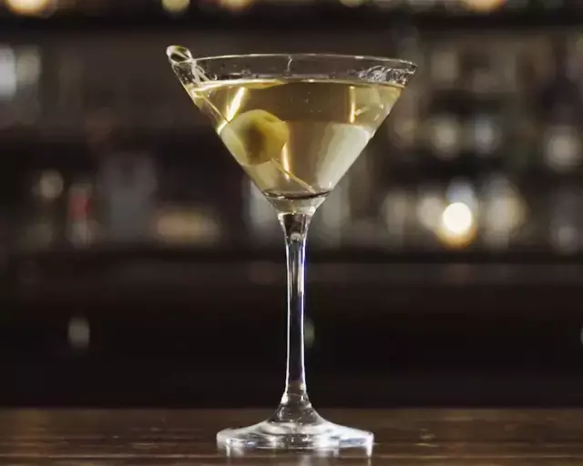 烈酒杯一般多少毫升